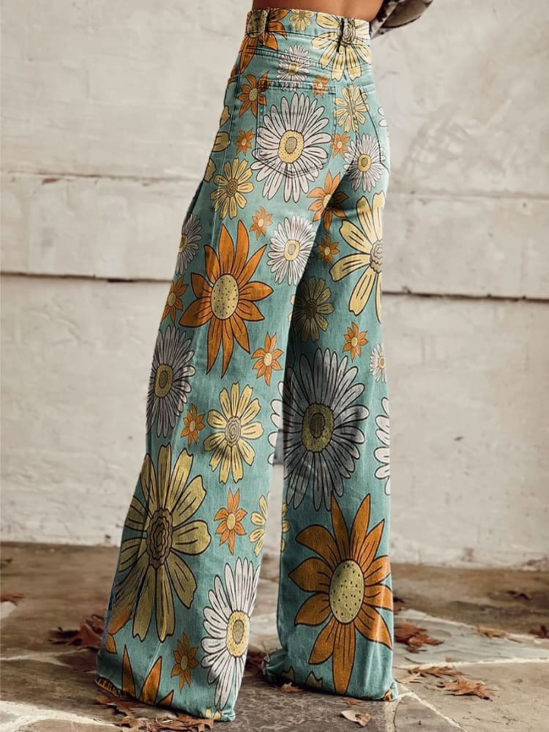 Scarlett Hose mit weitem Bein und Vintage Blumendruck