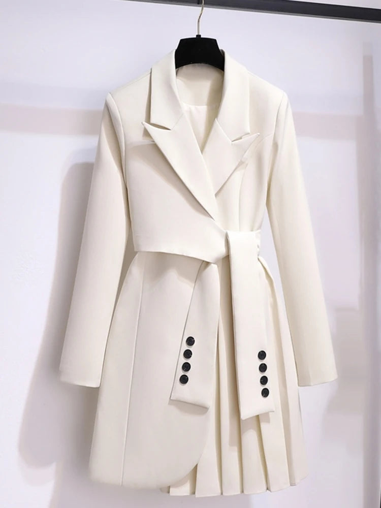 Liora – Elegant Women's Coat