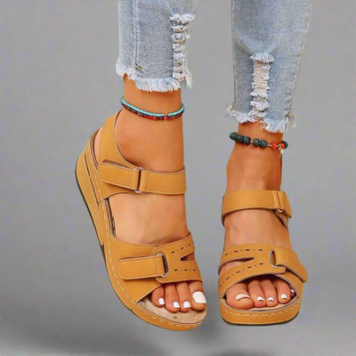 Gudula | Elegante orthopädische Sandalen