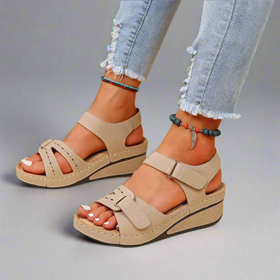 Gudula | Elegante orthopädische Sandalen
