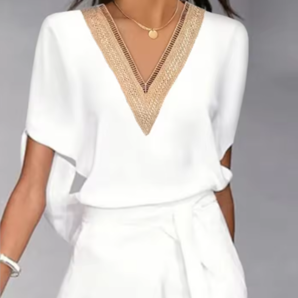 Stilvolles weißes Kleid