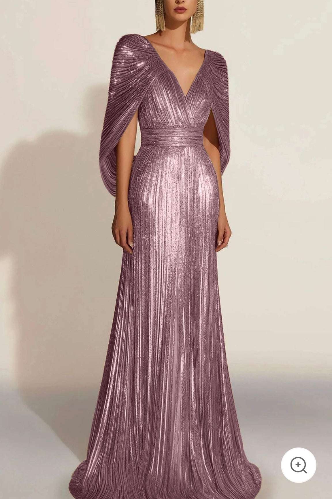 Aurélie | Goldenes plissiertes Abendkleid mit Cape