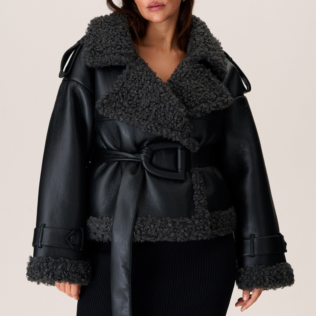 Elvira | Gürtelmantel aus Shearling