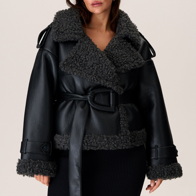 Elvira | Gürtelmantel aus Shearling