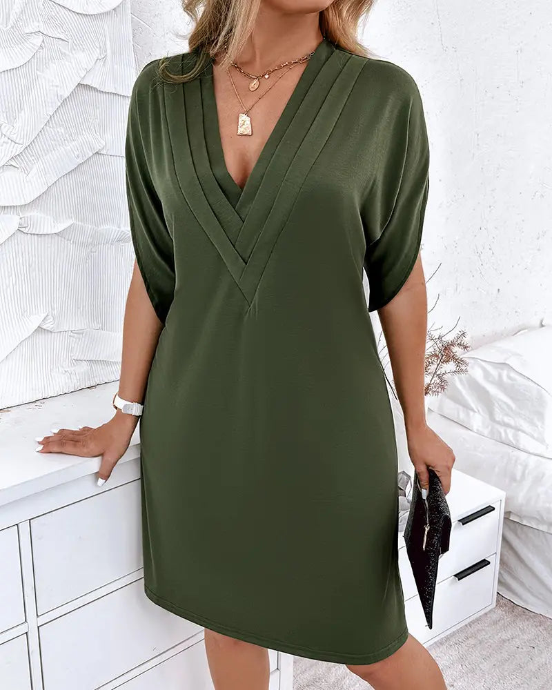 Yara | Raffiniertes Kleid mit V-Ausschnitt