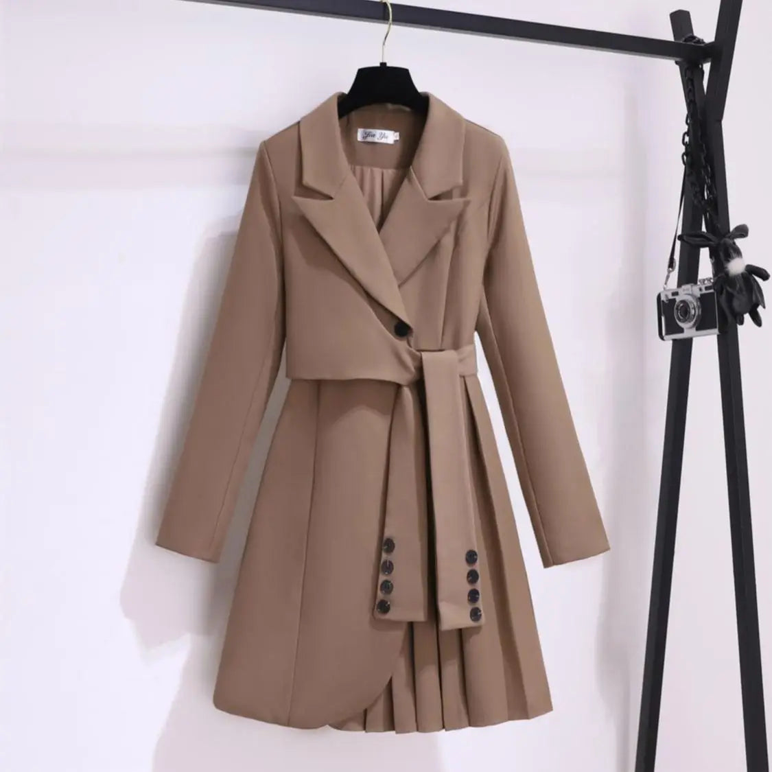 Liora – Elegant Women's Coat
