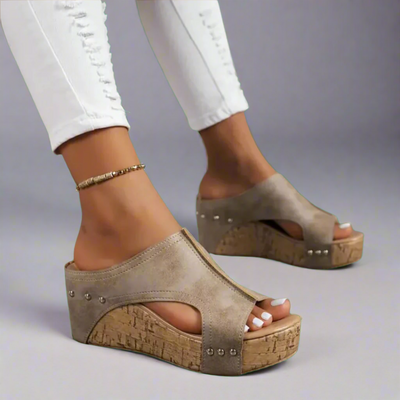 Urswen | Stilvolle Sandalen