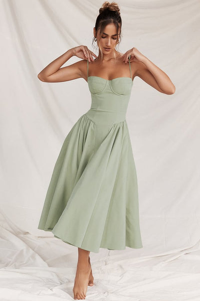 Ilona | Weich fließendes Midikleid