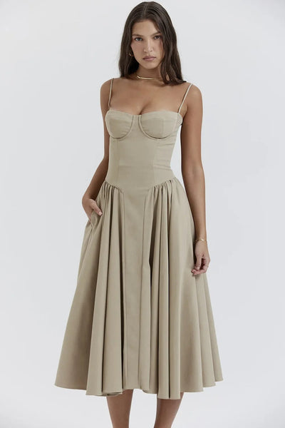 Ilona | Weich fließendes Midikleid