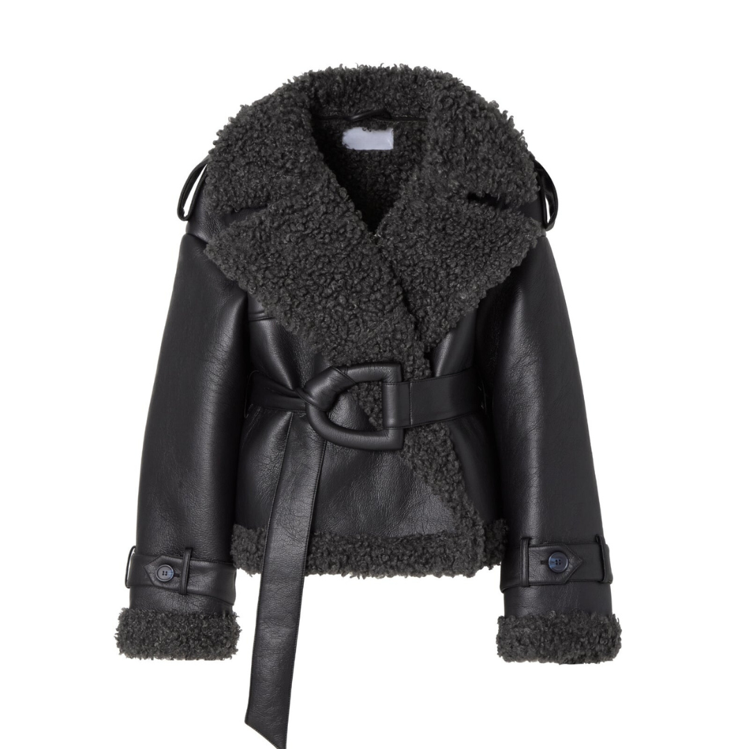 Elvira | Gürtelmantel aus Shearling