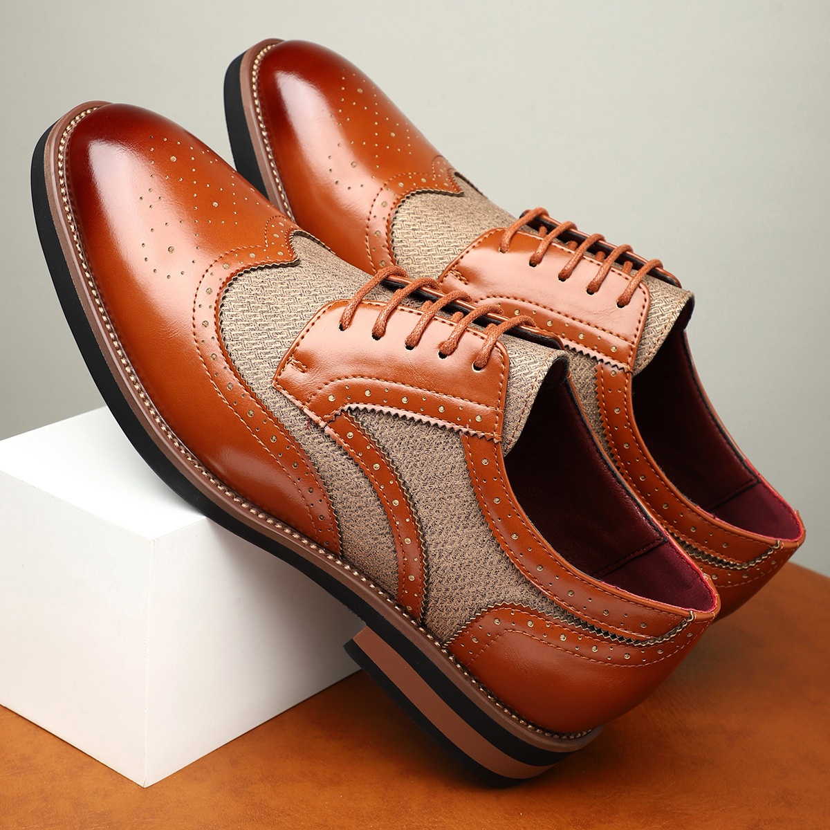 Herren Business-Schuhe im Brogue-Stil