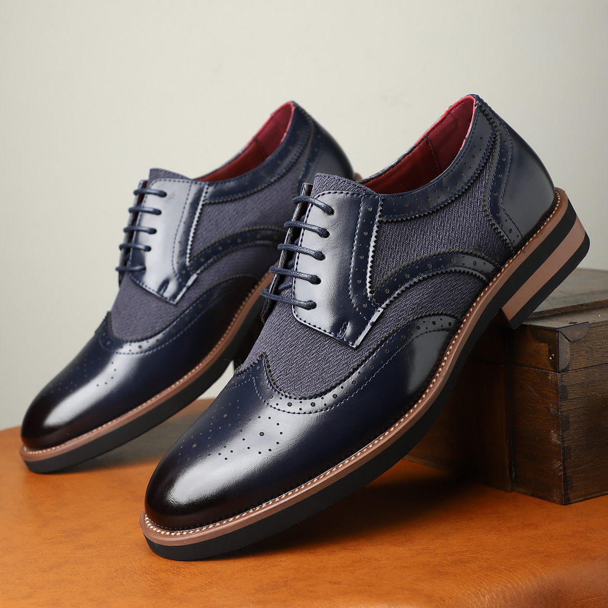 Herren Business-Schuhe im Brogue-Stil