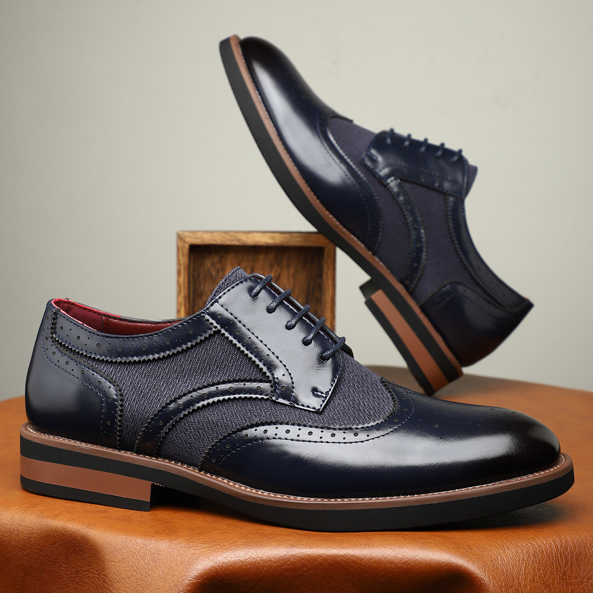 Herren Business-Schuhe im Brogue-Stil