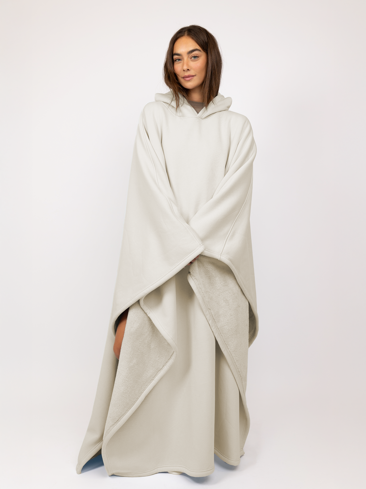 Fleece-Poncho mit Kapuze