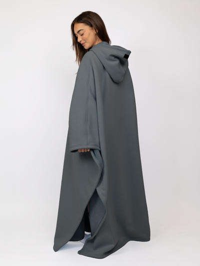 Fleece-Poncho mit Kapuze