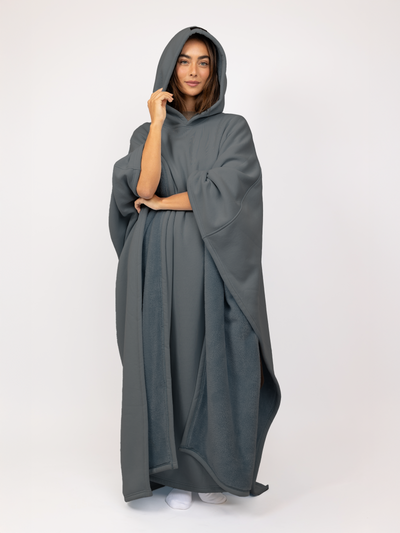 Fleece-Poncho mit Kapuze