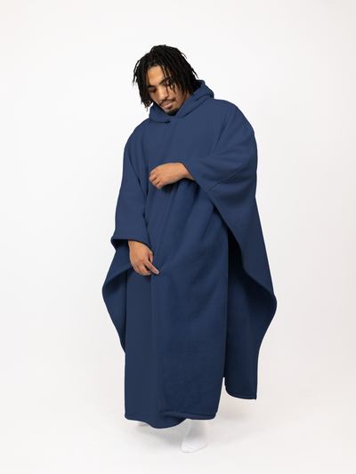 Fleece-Poncho mit Kapuze