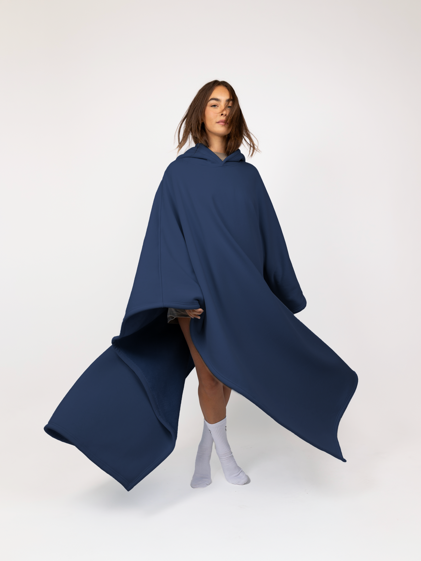 Fleece-Poncho mit Kapuze