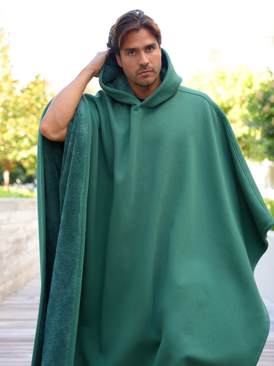 Fleece-Poncho mit Kapuze
