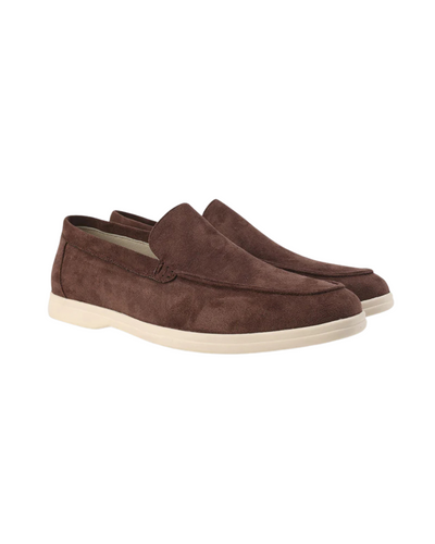 Klassische Slip-On Loafer aus Wildleder