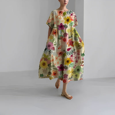 Judith | Locker geschnittenes Blumenkleid
