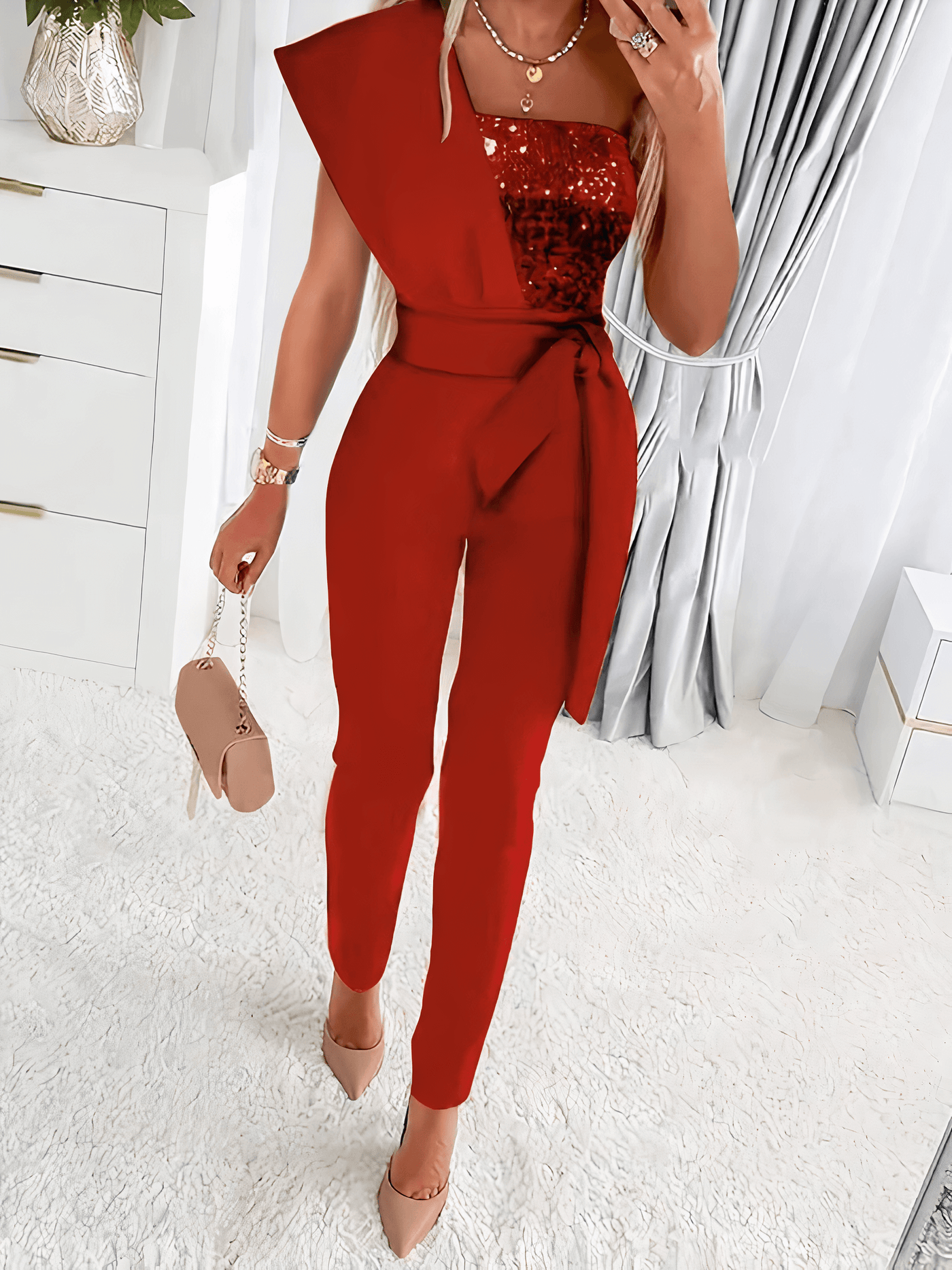 Verenna | Umwerfender, figurbetonter Jumpsuit