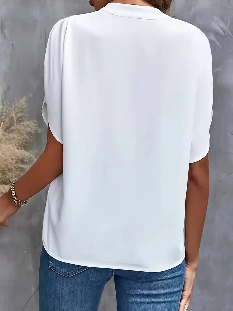 Grace – Weiche und elegante Bluse mit V-Ausschnitt