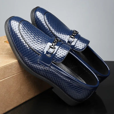 Exklusive Herren-Loafer aus Leder mit Metallschnalle