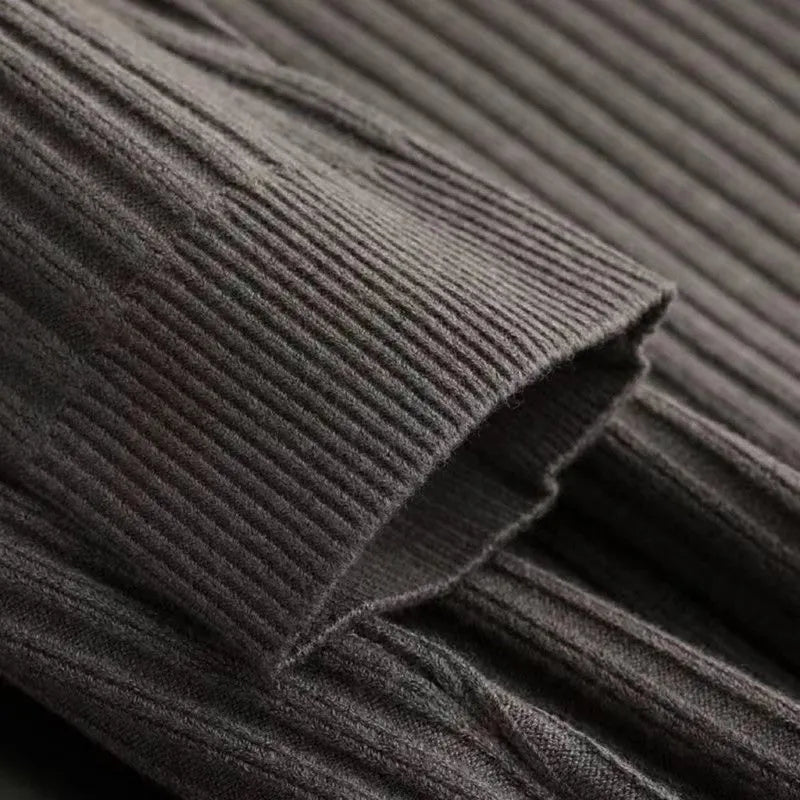 Daniel | Gerippter Herrenpullover mit halbem Reißverschluss