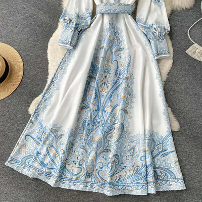 Brunhilde | A-Linien-Kleid mit Blumengürtel