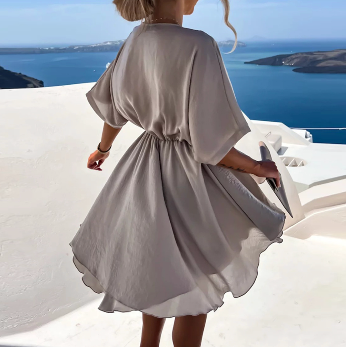 Marlene | Elegantes A-Linien-Minikleid mit V-Ausschnitt