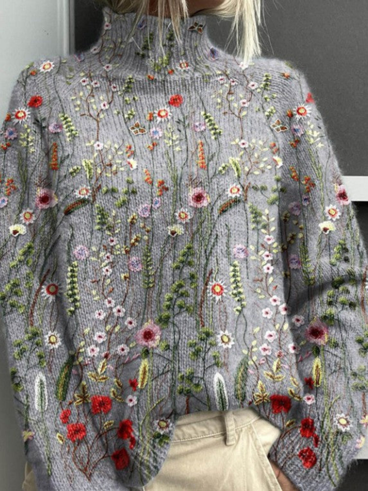 Pull vintage pour femme à col roulé et imprimé floral. 