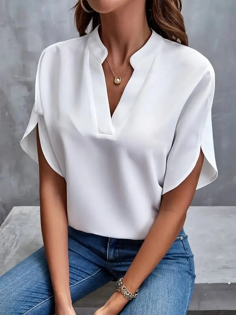Grace – Weiche und elegante Bluse mit V-Ausschnitt