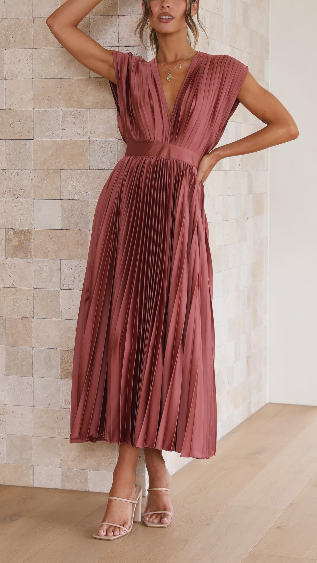 Alexis - Elegantes Plisseekleid