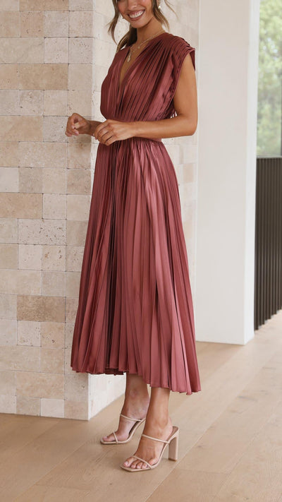 Alexis - Elegantes Plisseekleid