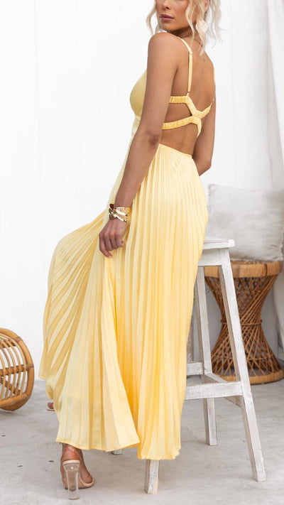 Aby - Gelbes, elegantes Plisseekleid