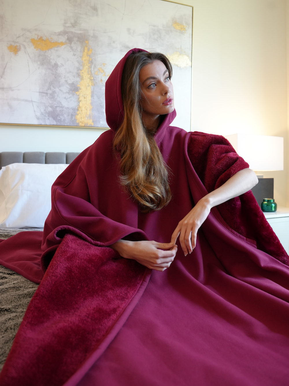 Fleece-Poncho mit Kapuze