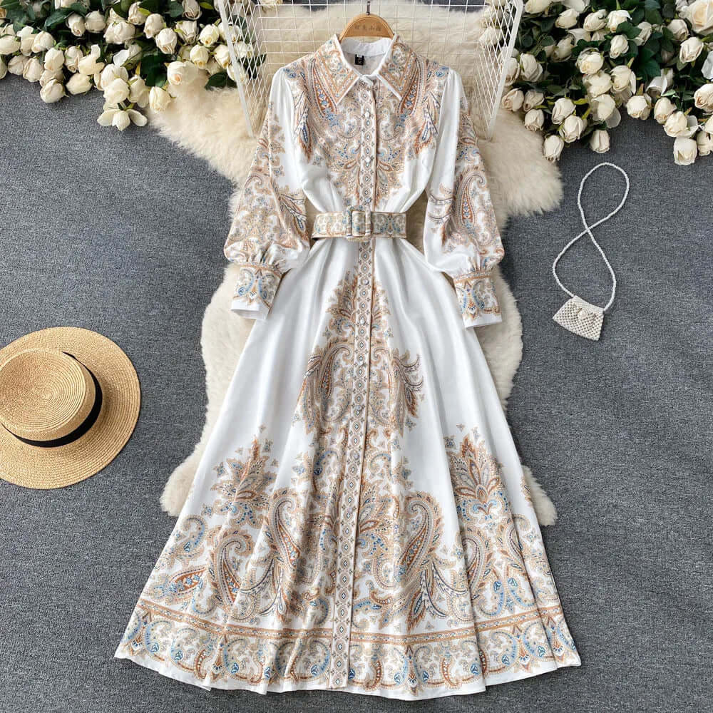 Brunhilde | A-Linien-Kleid mit Blumengürtel