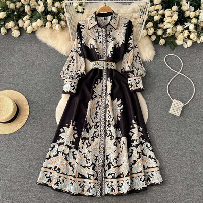 Brunhilde | A-Linien-Kleid mit Blumengürtel