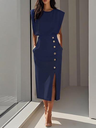 Einfarbiges Midikleid mit Knopfschlitz und Rundhalsausschnitt 