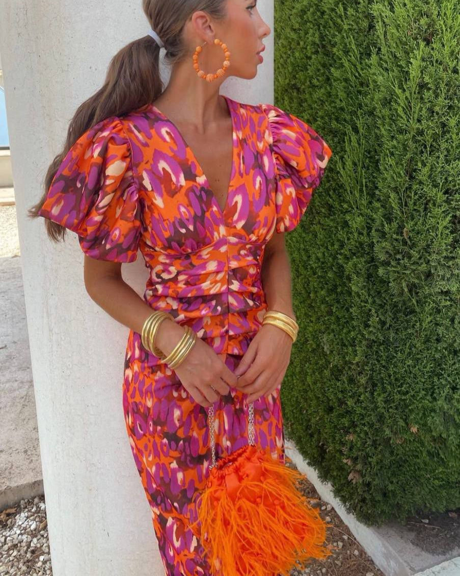 SIMONA | Kleid mit V-Ausschnitt und Puffärmeln