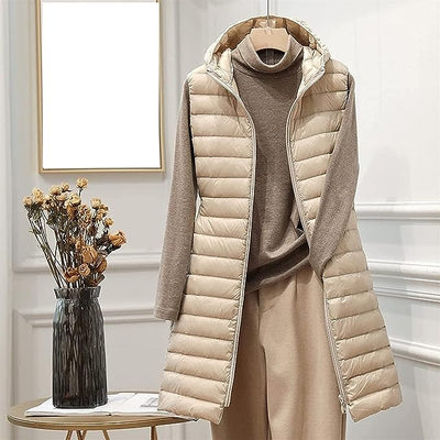 Verity | Leichte Daunenjacke mit Kapuze