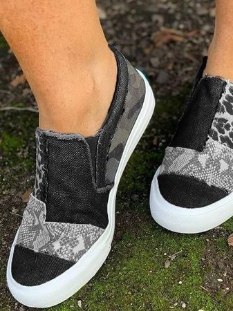 Olyndra | Shadowspot Slip-On Sneakers