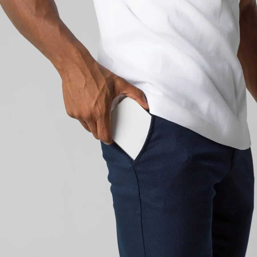 Boje | Maßgeschneiderte Stretch-Chinohose