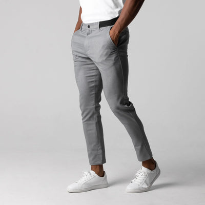 Boje | Maßgeschneiderte Stretch-Chinohose