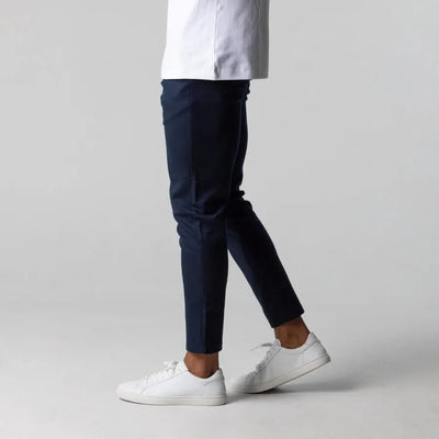Boje | Maßgeschneiderte Stretch-Chinohose