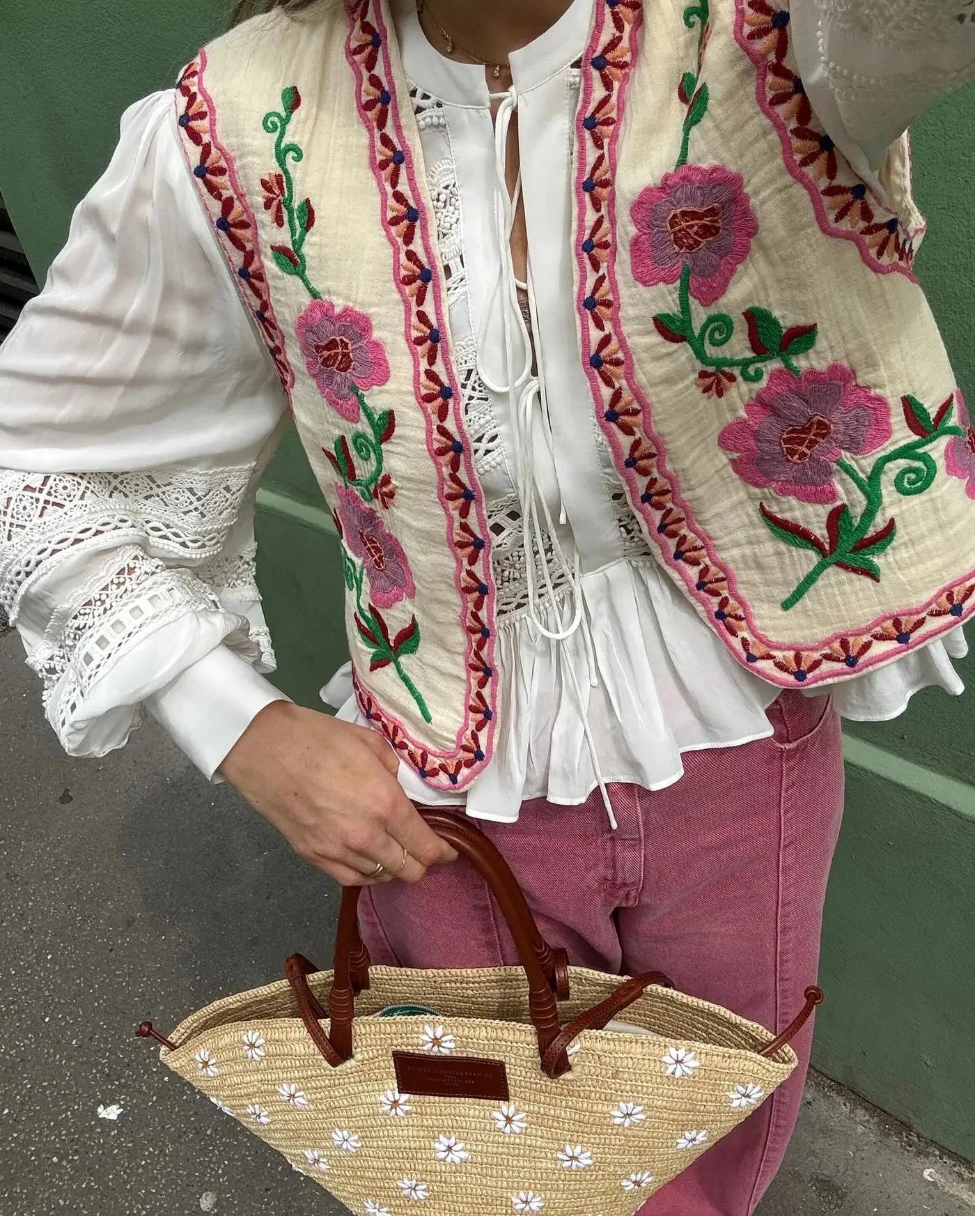 Emvée | Leichte Sommerweste mit Blumenmuster