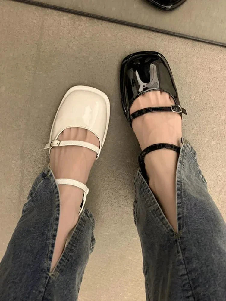 Emelisse | Elegante Sandalen mit Blockabsatz