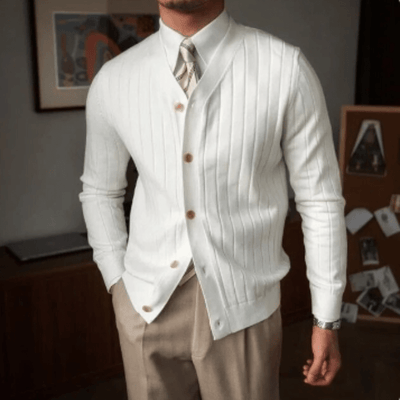 Kester | Klassische Strickjacke mit Knöpfen