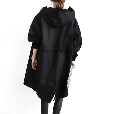 Sophiella | Moderne Windjacke mit Kapuze